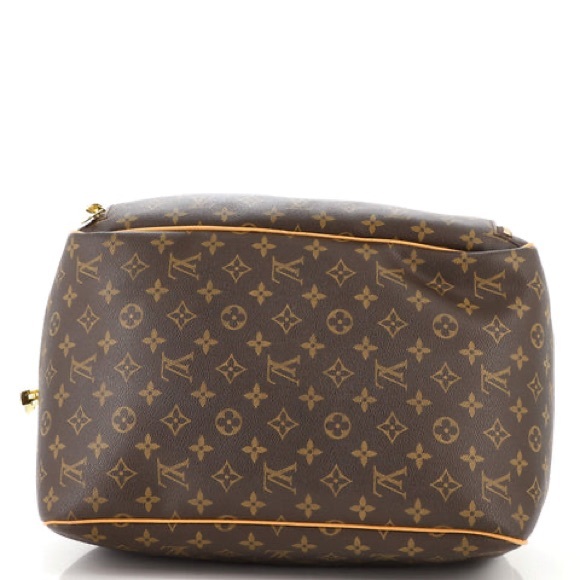 AUTHENTIC LOUIS VUITTON EVASION Monogram M41443 Travel Bag  ❤️✈️ Louis Vuitton Monogram Evasion Unisex